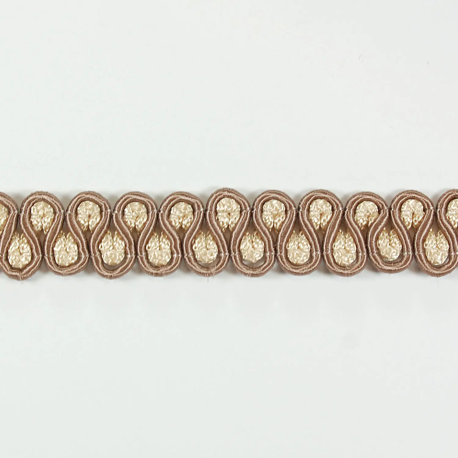 taube-beige